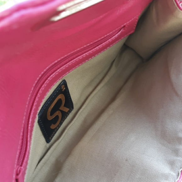 SONDRA ROBERTS FUCHSIA SHOULDER BAG - Picture 4 of 7